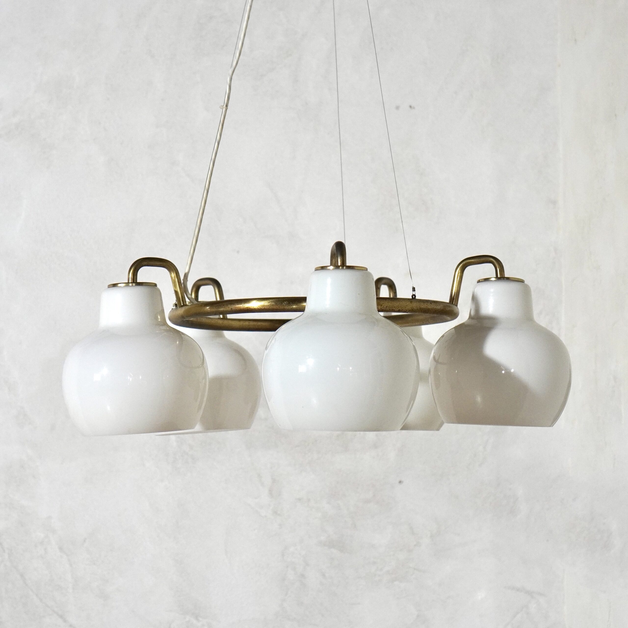 Vilhelm Lauritzen Chandelier Louis Poulsen - MOTO FURNITURE 北欧