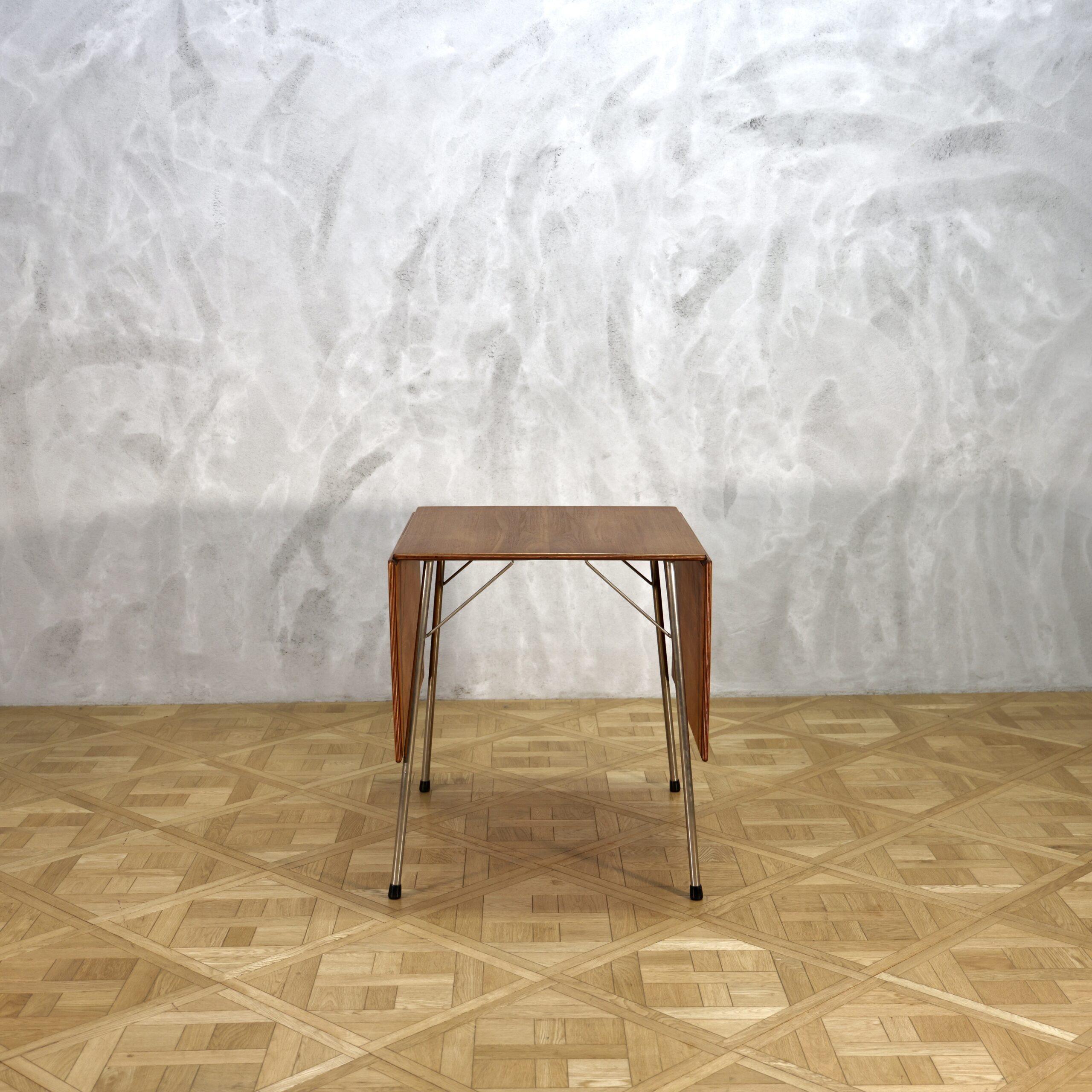 Arne Jacobsen Drop Leaf Table FH3601 Teak - MOTO FURNITURE 北欧