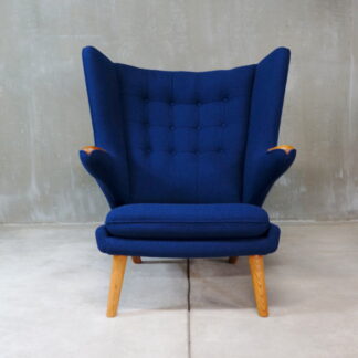 Hans J. Wegner AP-19 Bear Chair Blue