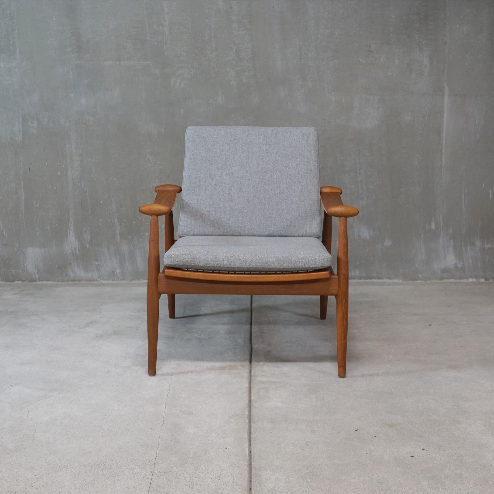 Finn Juhl FD133 SpadeChair - MOTO FURNITURE 北欧家具 ウェグナー