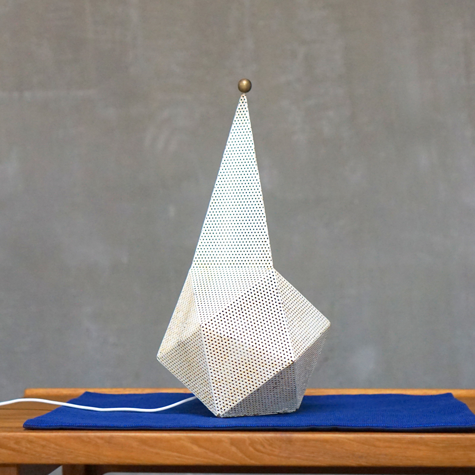 Mathieu Mategot Baghdad Lamp White - MOTO FURNITURE 北欧家具