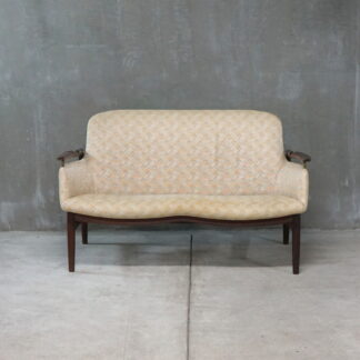 Finn Juhl NV53 Settee (カスタムベース)