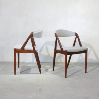 Kai Kristiansen NV-31 Chair Light Gray Fabric 2脚セット