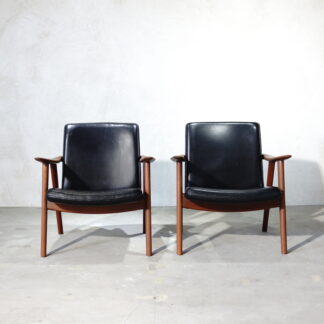 Hans J. Wegner JH517 Teak