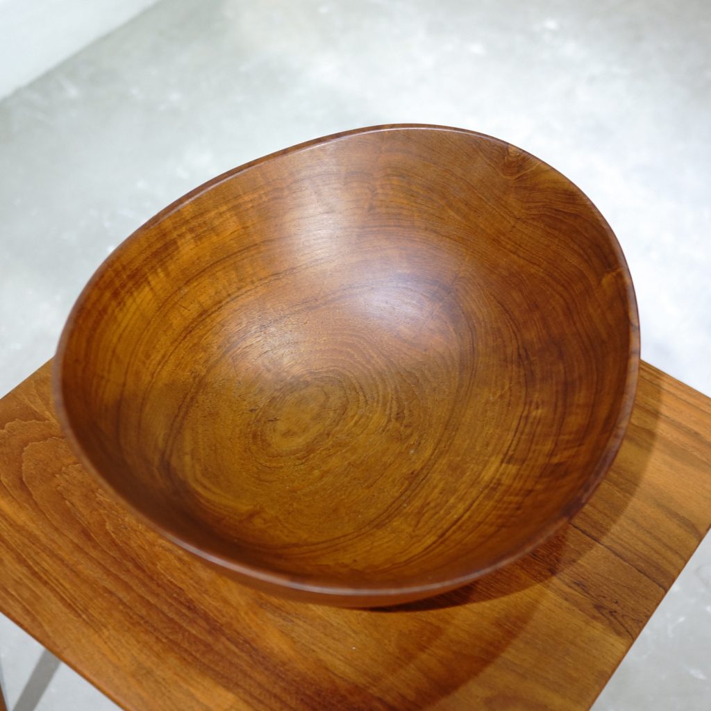Finn Juhl Large Bowl - MOTO FURNITURE 北欧家具 ウェグナー フィンユール
