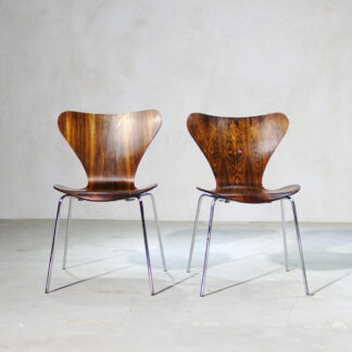 Arne Jacobsen Seven chair Rosewood