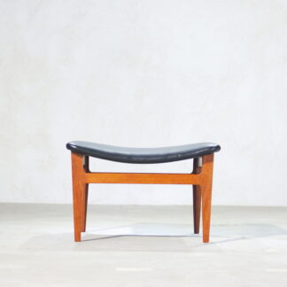 Fin Juhl Model 500 series Ottoman