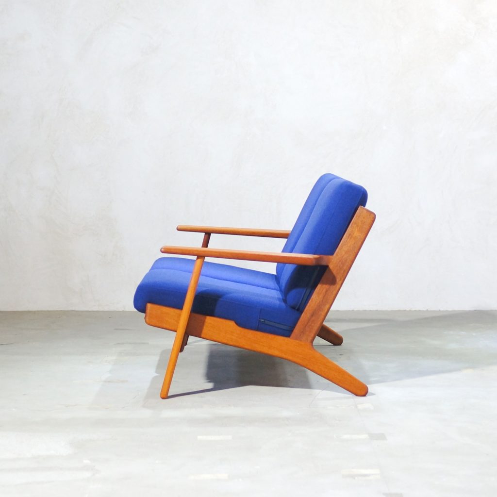 Hans J. Wegner GE290 2 Seater - MOTO FURNITURE 北欧家具 ウェグナー