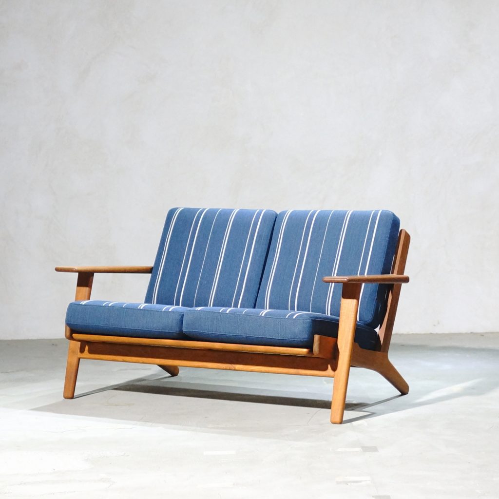 Hans J. Wegner GE290 2 Seater - MOTO FURNITURE 北欧家具 ウェグナー