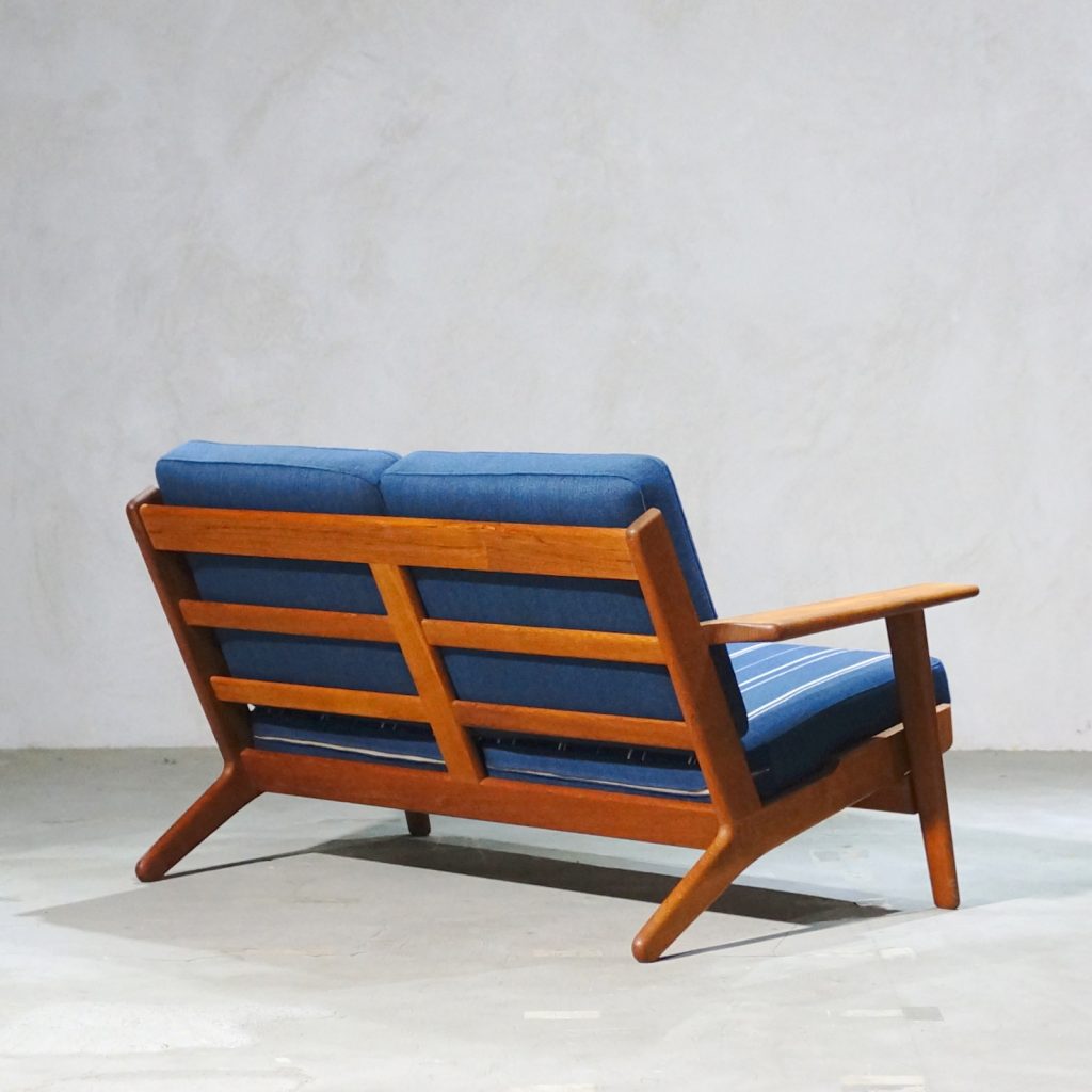Hans J. Wegner GE290 2 Seater - MOTO FURNITURE 北欧家具 ウェグナー