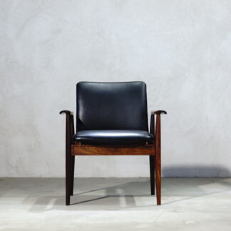 Finn Juhl Diplomat Chair Rosewood(201803B)