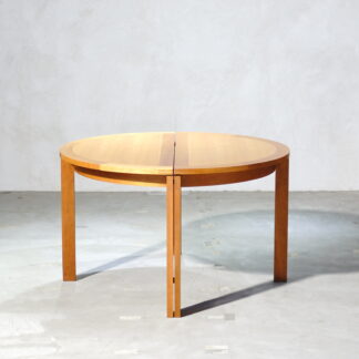 Henning Jensen & Torben Valerie M40 Table