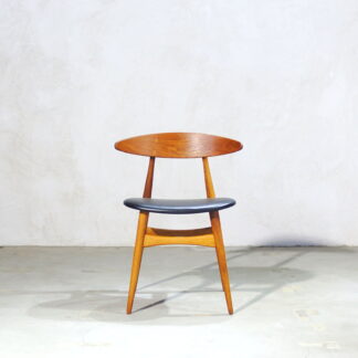 Hans J. Wegner CH33(201804)