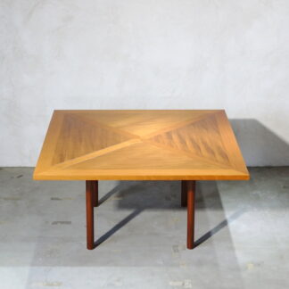 Poul Kjaerholm PK140 Table