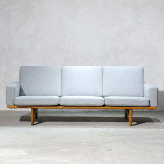 Hans J. Wegner GE236 Sofa 3 Seater Oak (201806)
