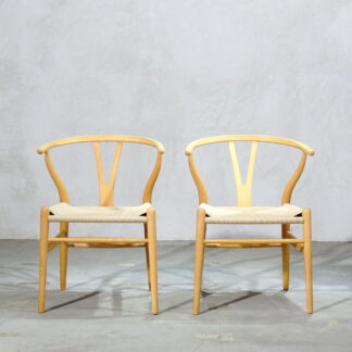 Hans J. Wegner CH24 Y Chair