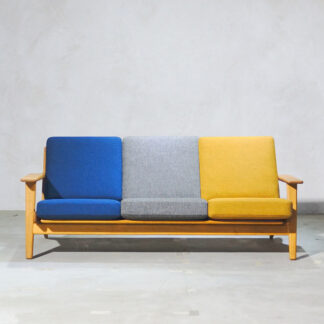 Hans J. Wegner GE290 3 Seater Oak