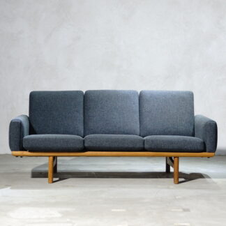 Hans J. Wegner GE235 Sofa 3 Seater Oak (201810)