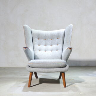 Hans J. Wegner AP-19 Bear Chair Rosewood & Teak