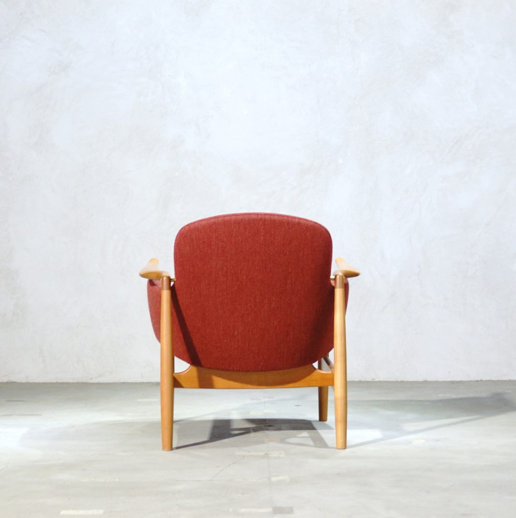 Finn Juhl Kitani FJ-01 - MOTO FURNITURE 北欧家具 ウェグナー