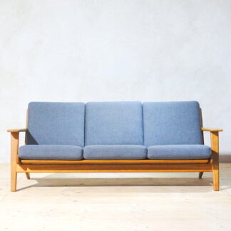 Hans J. Wegner GE290 3 Seater Oak