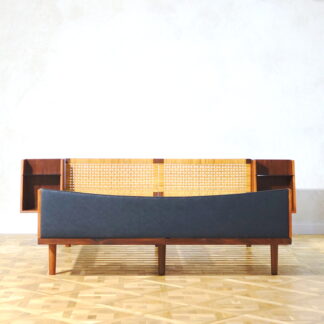 Hans J. Wegner GE701 Bed Frame