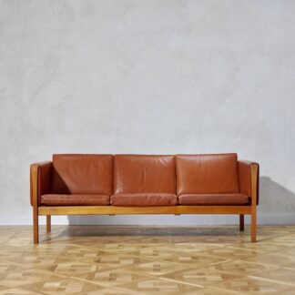 Hans J. Wegner AP63 3Seater Oak Sofa