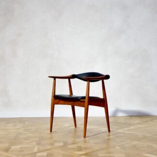 Hans J. Wegner CH34 Teak