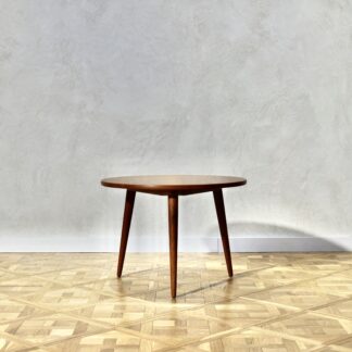 Hans J. Wegner Circular AT8 Teak Coffee Table