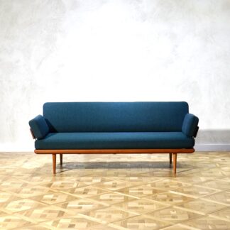 Peter Hvidt & Orla Molgaard Minerva 3 Sofa