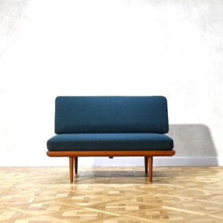 Peter Hvidt & Orla Molgaard Minerva 2 Sofa