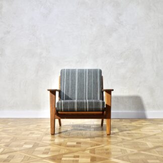 Hans J. Wegner GE290 Low Back Oak