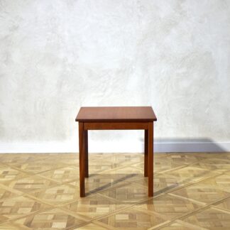 Børge Mogensen model 5411 Square table