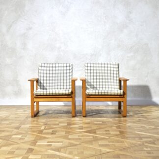 Borge Mogensen Model 2256 Oak