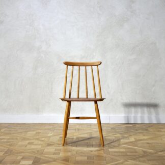 Ilmari Tapiovaara Fanett chair Natural