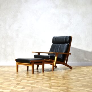 Hans J. Wegner GE375 Leather Oak Ottoman Set