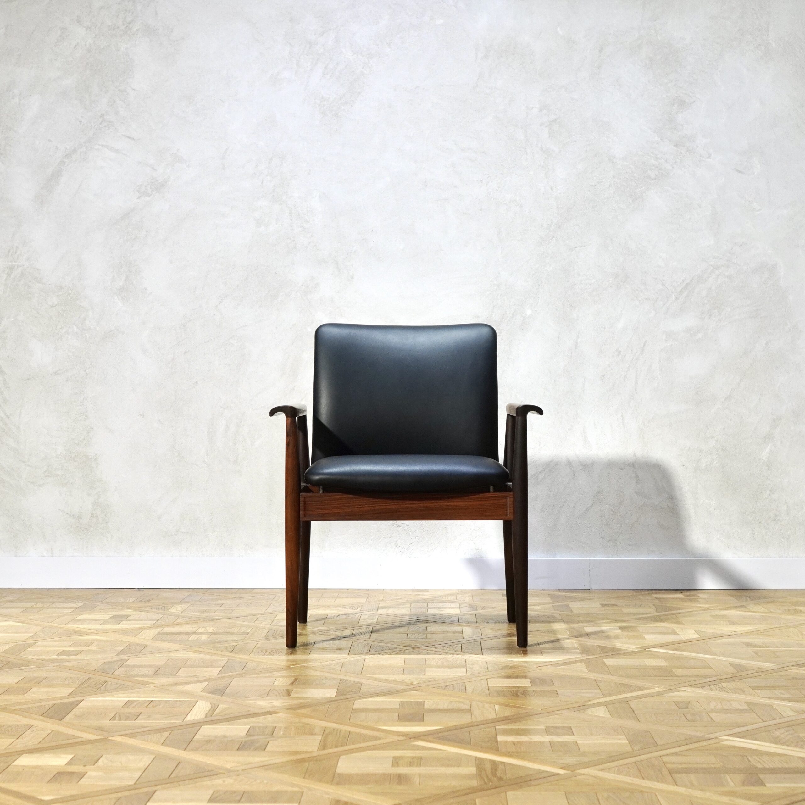 Finn Juhl Diplomat Chair Rosewood - MOTO FURNITURE 北欧家具