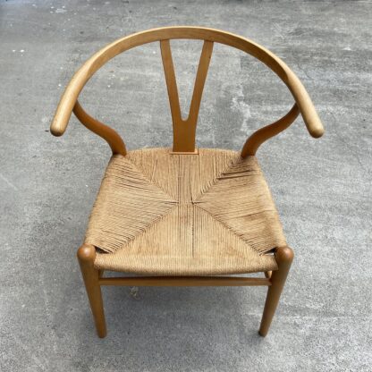 Hans J. Wegner（ウェグナー） CH24 Yチェア 剥離