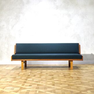 Hans J. Wegner GE258 Daybed Oak