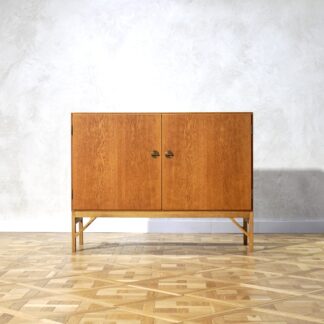 Borge Mogensen Model 232 Cabinet Oak