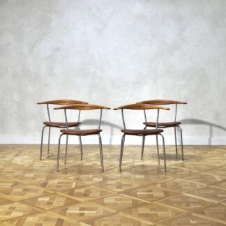 Hans J. Wegner JH701 Oak