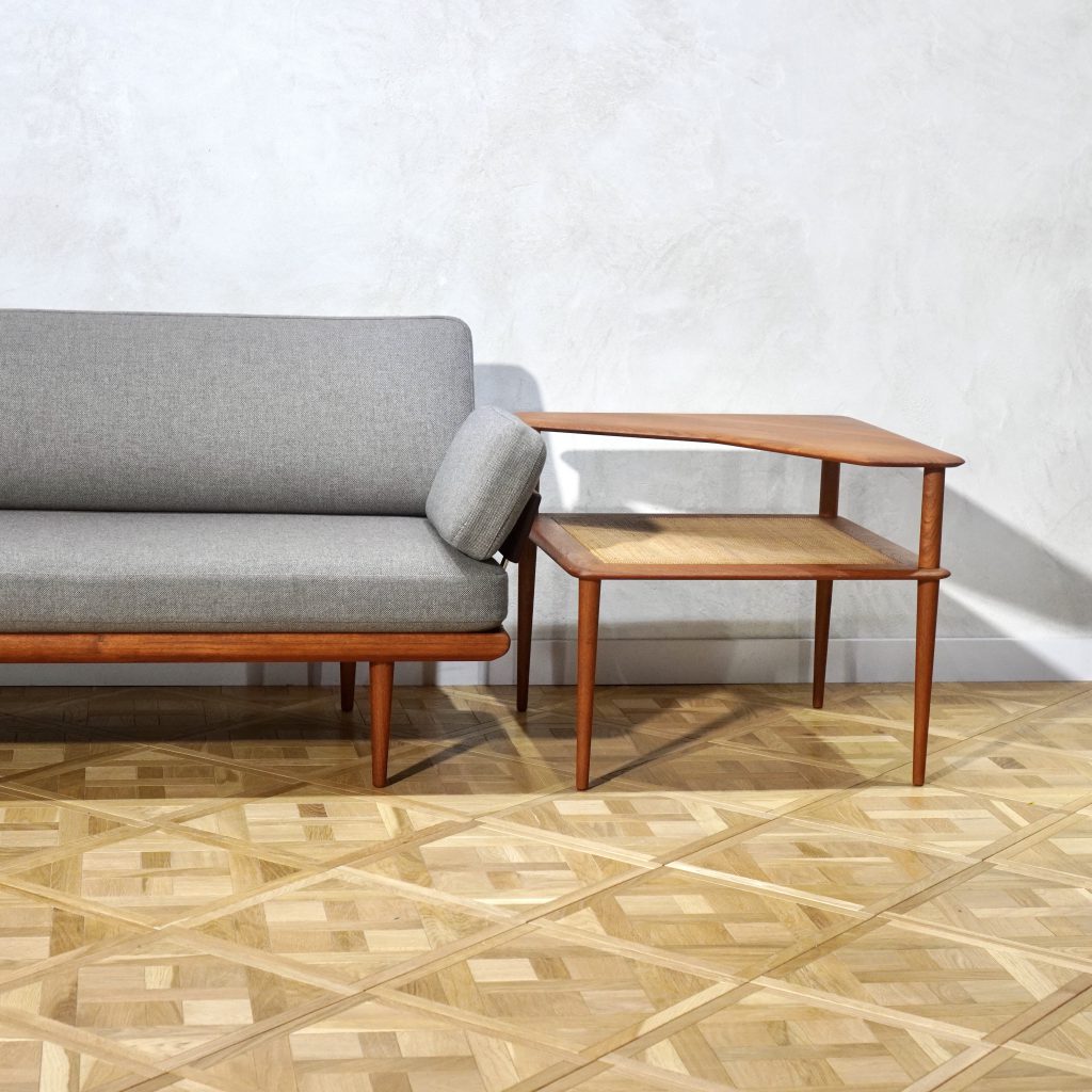 Peter Hvidt & Orla Molgaard Minerva 3 Sofa - MOTO FURNITURE 北欧