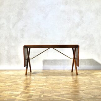 Hans J. Wegner AT309 Dining Table