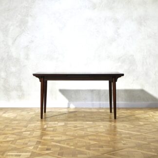 Gunni Oman Rosewood table Model 43