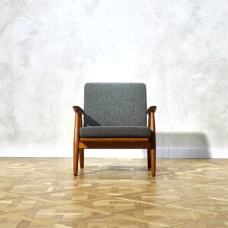 Hans J. Wegner GE270 Teak