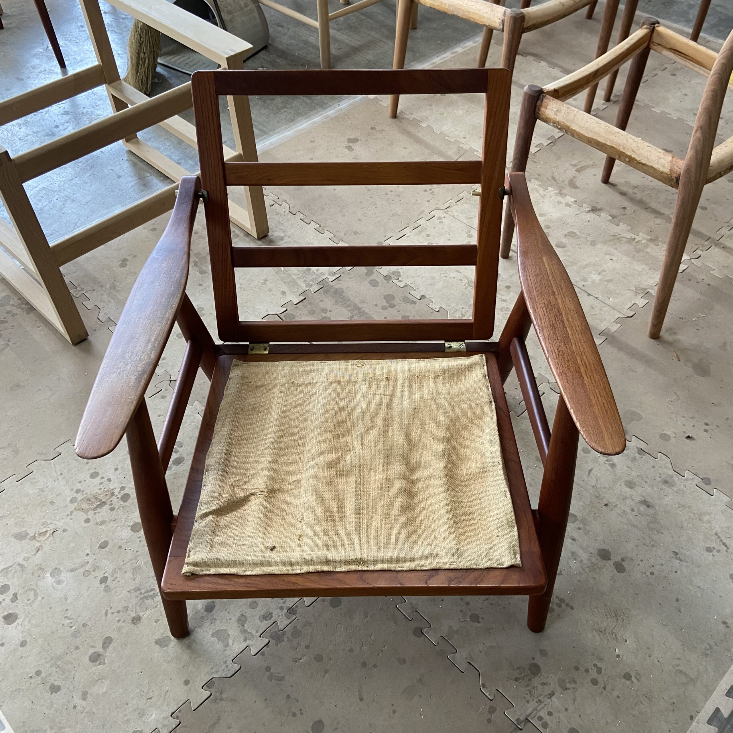 Hans J. Wegner（ウェグナー）　GE270 分解