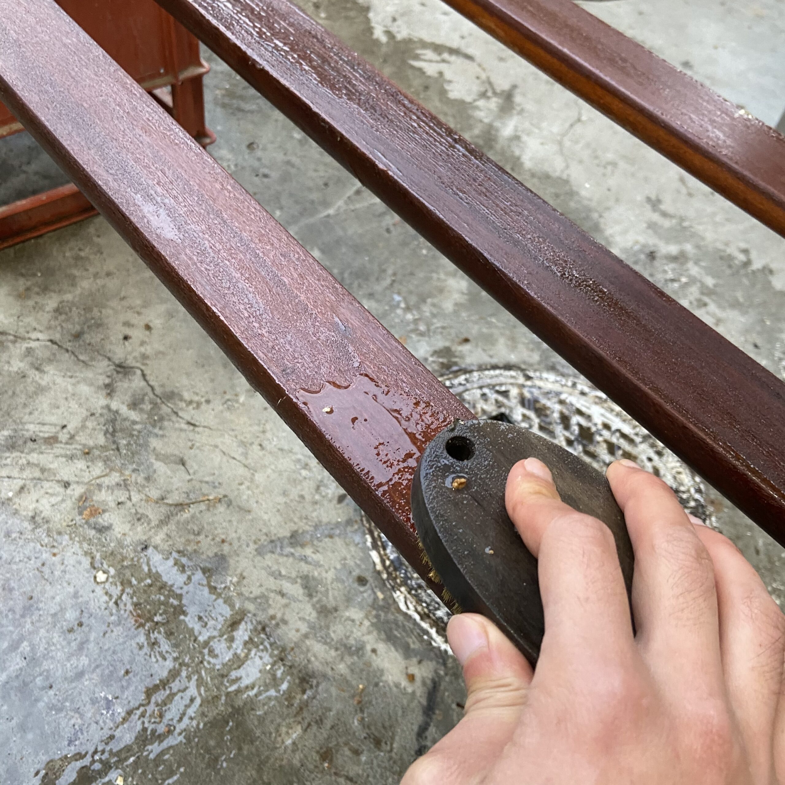 Hans J. Wegner（ウェグナー）　GE236 剥離