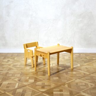 Hans J. Wegner JH410 411 Peters Chair Table Set