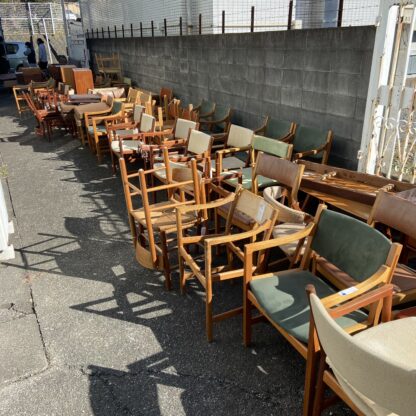 コンテナ入荷