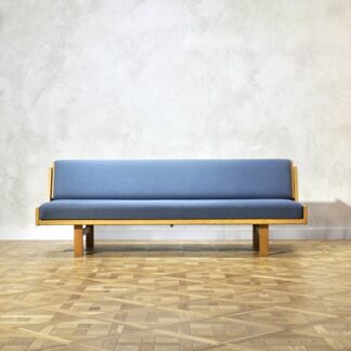 Hans J. Wegner GE258 Daybed Oak